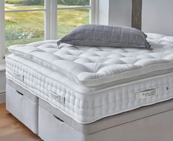 Coulston 9000 Pocket Sprung Pillow Top Emperor Mattress 1 Coulston 9000 Pocket Sprung Pillow Top Emperor Mattress