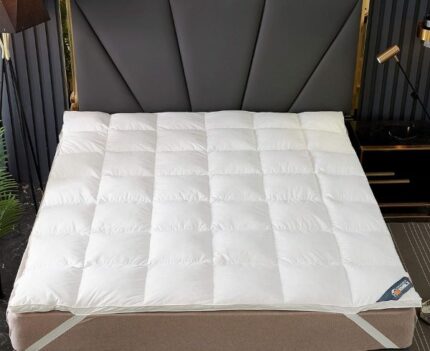 The House Of Emily Emperor Mattress topper